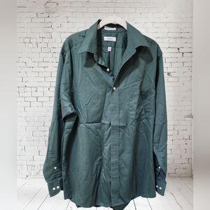 IZOD Men’s Green Cotton Twill Dress Shirt – Size L 16½ 34/35 Easy Care